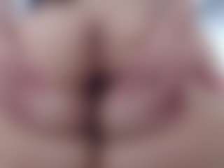 pamelaa-19's Live Sex Cam Show