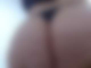 Live cam show with pamelaa-19 - Small Tits on madthumbs