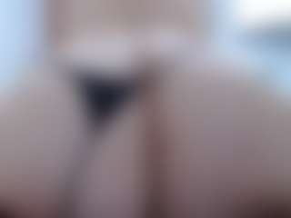 pamelaa-19's Live Sex Cam Show