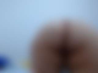 pamelaa-19's Live Sex Cam Show