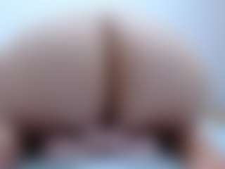 Live cam show with pamelaa-19 - Camel Toe on nudelive.tv