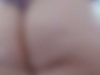 pamelaa-19's Live Sex Cam Show