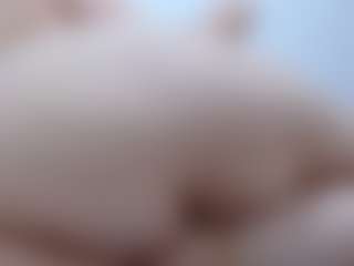pamelaa-19's Live Sex Cam Show