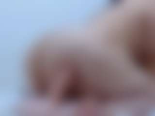 pamelaa-19's Live Sex Cam Show