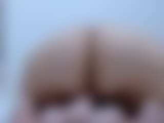 Live cam show with pamelaa-19 - Blonde Hair Curvy on thefappeningchat.com
