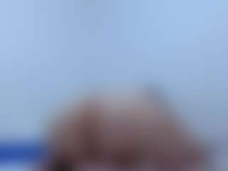 Live cam show with pamelaa-19 - Blonde Hair on Soda Cam