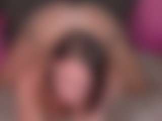 Live cam show with Starstorm - Oil on StripNow