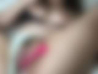 Live cam show with Thaloria2 - Chocolate on Spunkpage