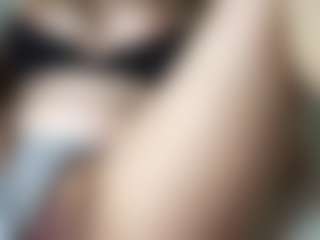Thaloria2's Live Sex Cam Show