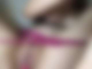 Live cam show with Thaloria2 - Tease on xfollow cams