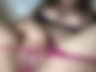 Live cam show with Thaloria2 - Tease Latina on camtv