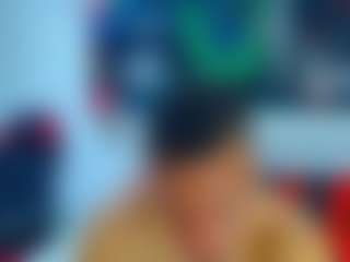 frezis19cm's Live Sex Cam Show