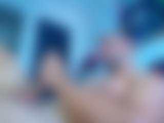 Live cam show with frezis19cm - Asshole on crypto-cams