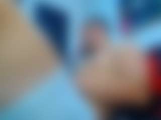 Live cam show with frezis19cm - Brown Eyes on Hubzter Live