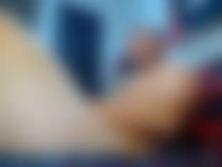 Live cam show with frezis19cm - Beardy on Instabang