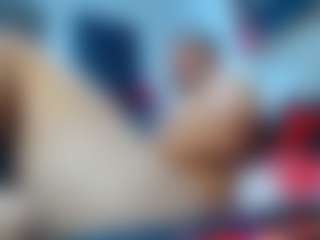 Live cam show with frezis19cm - Big Balls on CamClone