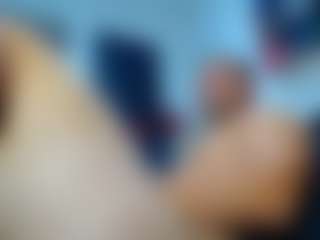 frezis19cm's Live Sex Cam Show