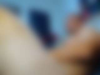 Live cam show with frezis19cm - Black Hair on Soda Cam