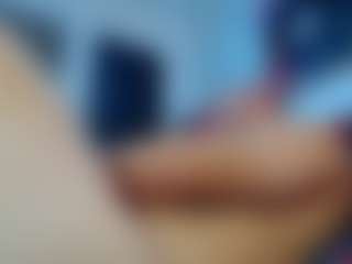 frezis19cm's Live Sex Cam Show