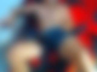 Live cam show with frezis19cm - Brown Eyes on Camsoda