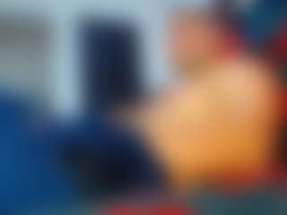 Live cam show with frezis19cm - Brown Eyes on Camsoda