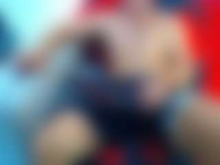 Live cam show with frezis19cm - Bedroom on makecum.org