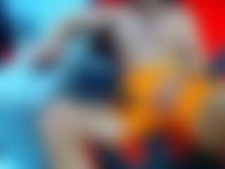 frezis19cm's Live Sex Cam Show