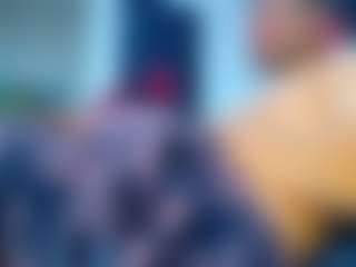 Live-Cam-Show mit frezis19cm - Facial auf Camsoda