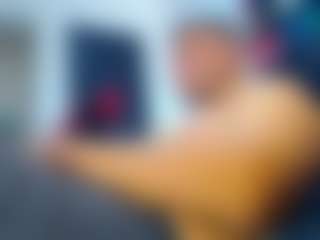 Live cam show with frezis19cm - Handjob on Camsoda