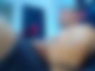 Live cam show with frezis19cm - Smoking on Camsoda