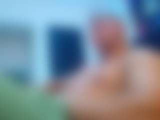 frezis19cm's Live Sex Cam Show