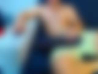 Live cam show with frezis19cm - Tease on Cam Slut