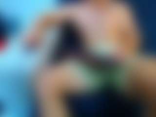 Live cam show with frezis19cm - Black Hair on liverealitysex.com