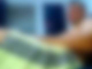 Live cam show with frezis19cm - Blowjob on live.xheat.ai