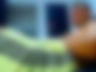 Live cam show with frezis19cm - Big Balls on live.xbliss.ai