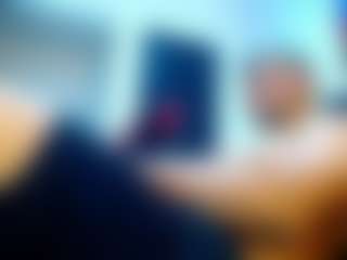 Live cam show with frezis19cm - Smoking on Camsoda