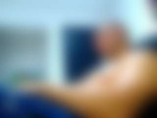 Live cam show with frezis19cm - Facial on Soda Cam