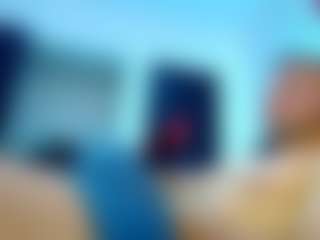 Live cam show with frezis19cm - Handjob on xplaylive.com