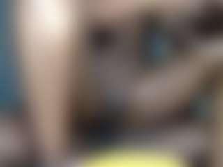 Hadassah02's Live Sex Cam Show