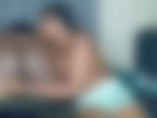 Live-Cam-Show mit Hadassah02 - Gray Eyes auf Camsoda