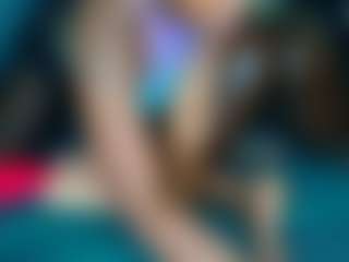 Live cam show with Hadassah02 - Smoking on Strip Flash - Live Sex Shows