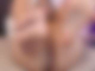miaabrownn's Live Sex Cam Show