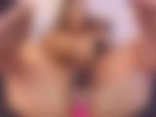 miaabrownn's Live Sex Cam Show