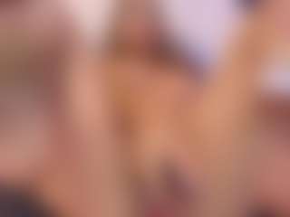 miaabrownn's Live Sex Cam Show