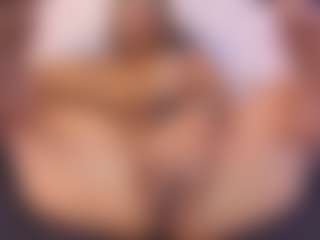 miaabrownn's Live Sex Cam Show