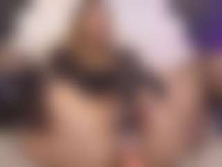 miaabrownn's Live Sex Cam Show
