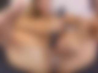 miaabrownn's Live Sex Cam Show