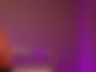 Live cam show with Sasha Long - Skinny on Milf Play