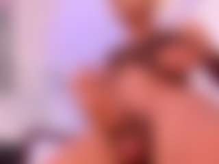 CataleyaBrunettes's Live Sex Cam Show