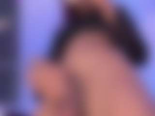 CataleyaBrunettes's Live Sex Cam Show